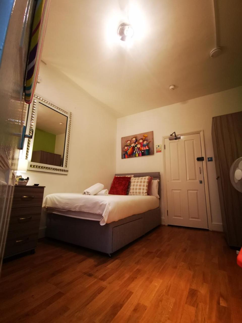 Capital Host- Apartments Euston London Exteriör bild